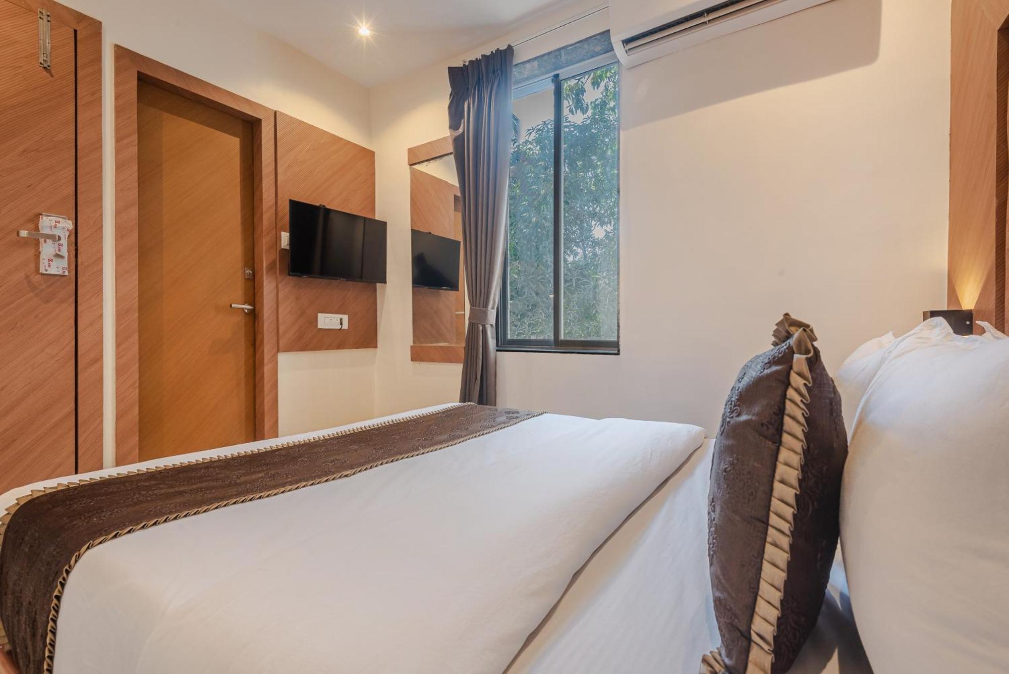 Hotel Silver Park Mumbai Kültér fotó