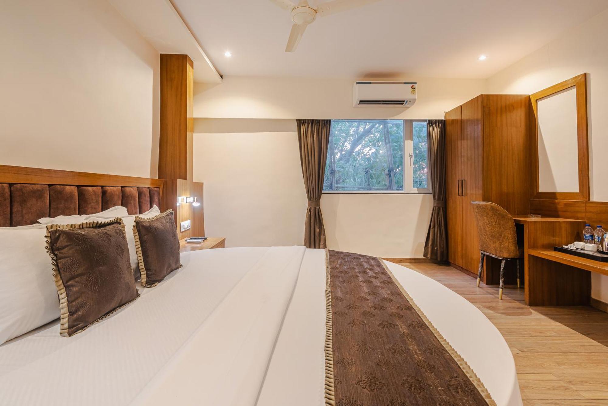 Hotel Silver Park Mumbai Kültér fotó